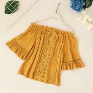 Brand New Yellow off the shoulder shirt.